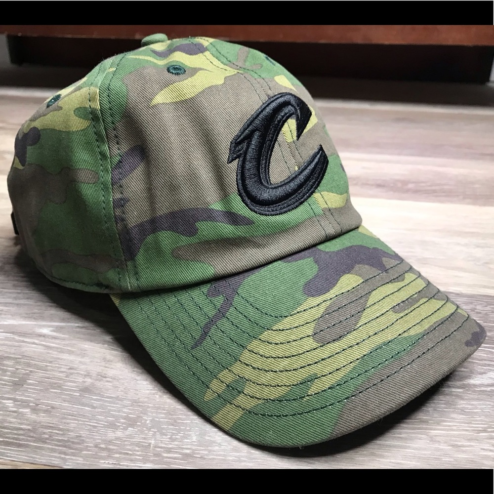 Cleveland Cavs Women’s Camo Hat